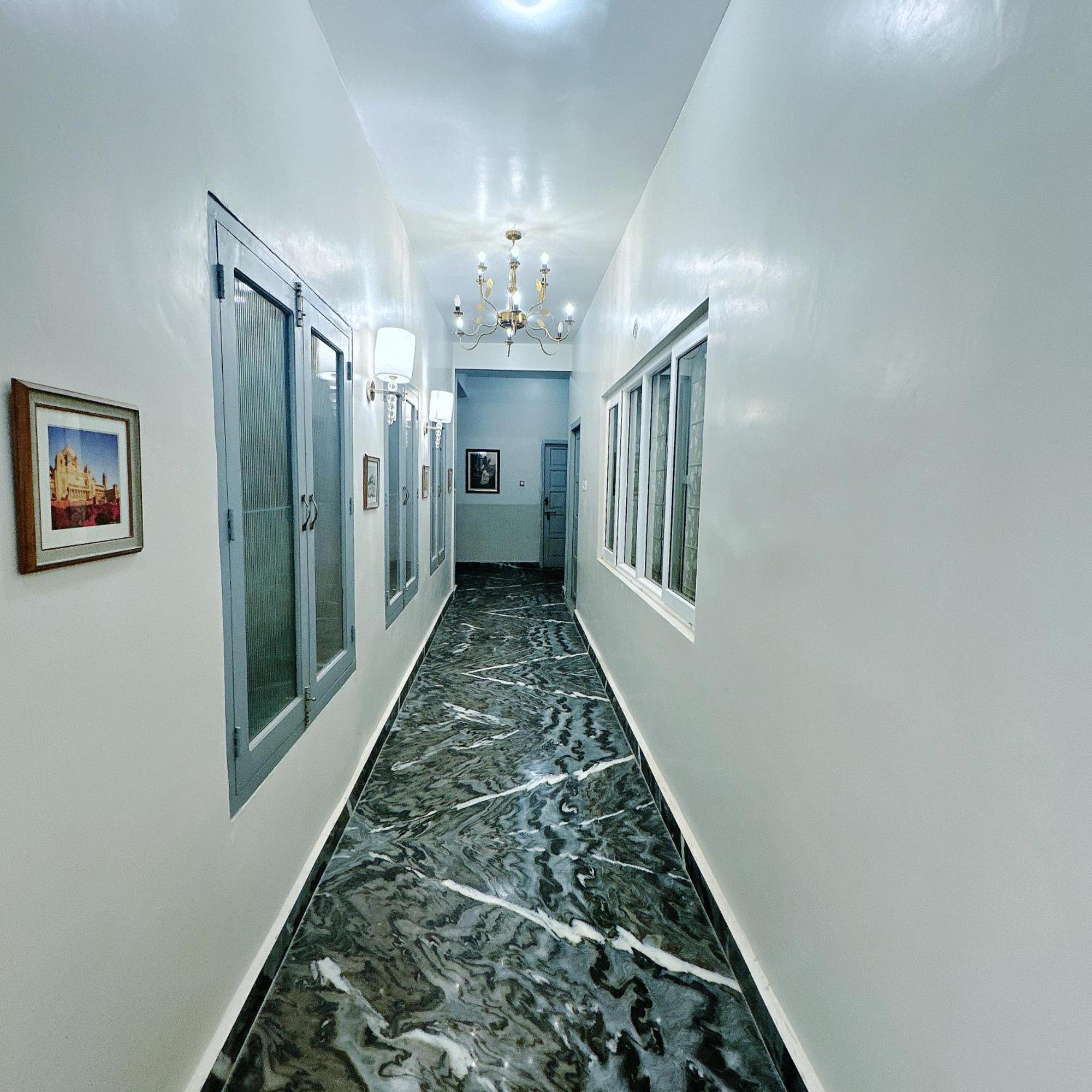 Vraj Vilas Vrindavan Exterior photo
